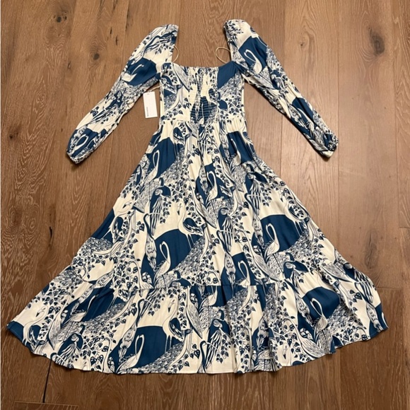 NWT Reformation Avian Mica Dress size 2. - Picture 2 of 4